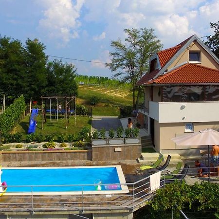 Elizabeta Holiday Home Stridóvár Kültér fotó