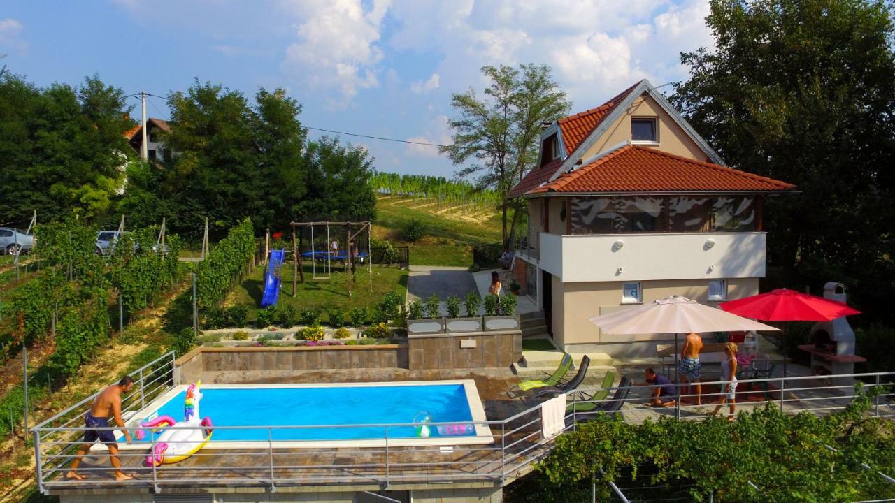Elizabeta Holiday Home Stridóvár Kültér fotó